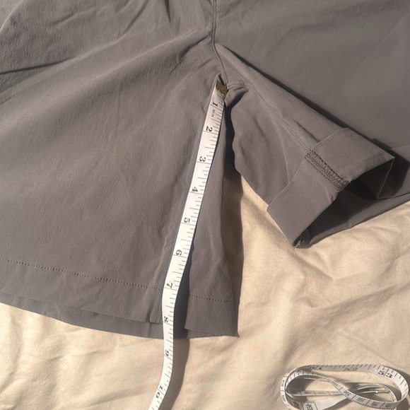 NWT Women’s Orvis shorts - Picture 6 of 10